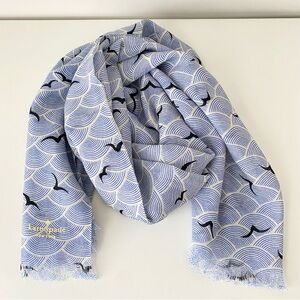 Kate Spade Sandpiper Print 100% Wool Scarf with Fringe Ivory, Blue & Black, EUC